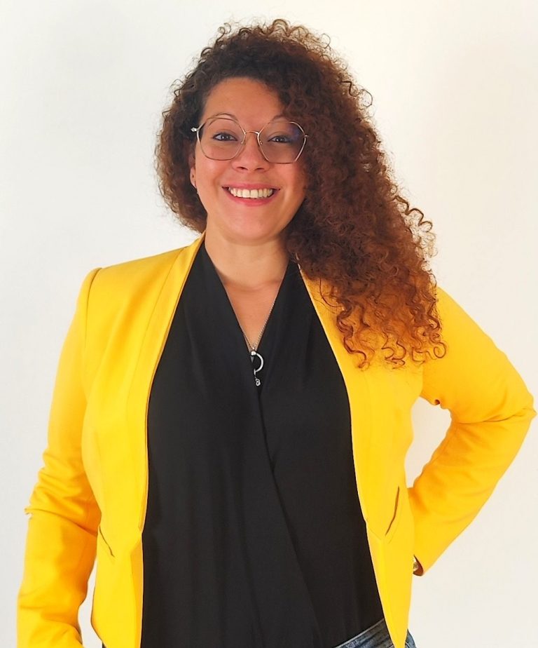 Photo fondatrice Elodie Clin - Elodie Simplifie.jpg